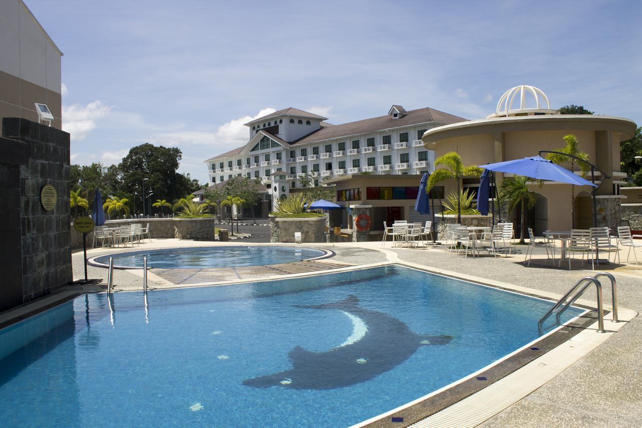 Klana Beach Resort Port Dickson Extérieur photo